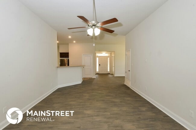 Building Photo - 7826 Ferndale Dr