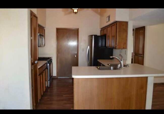 Building Photo - 1789 Villa Santos Cir