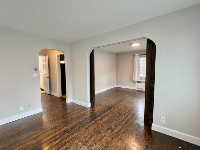 Foto del edificio - 145 Harrison Ave