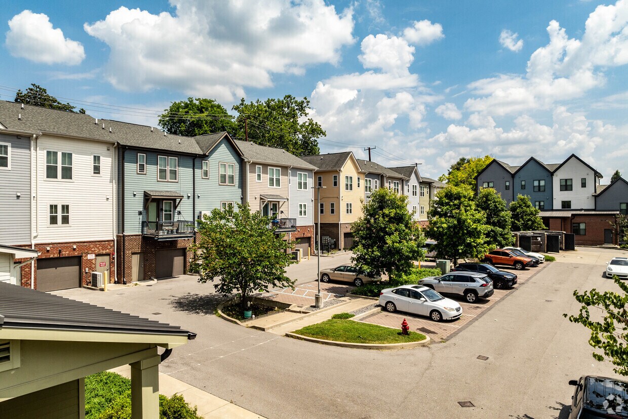 Foto del edificio - Kirkpatrick Park Apartments