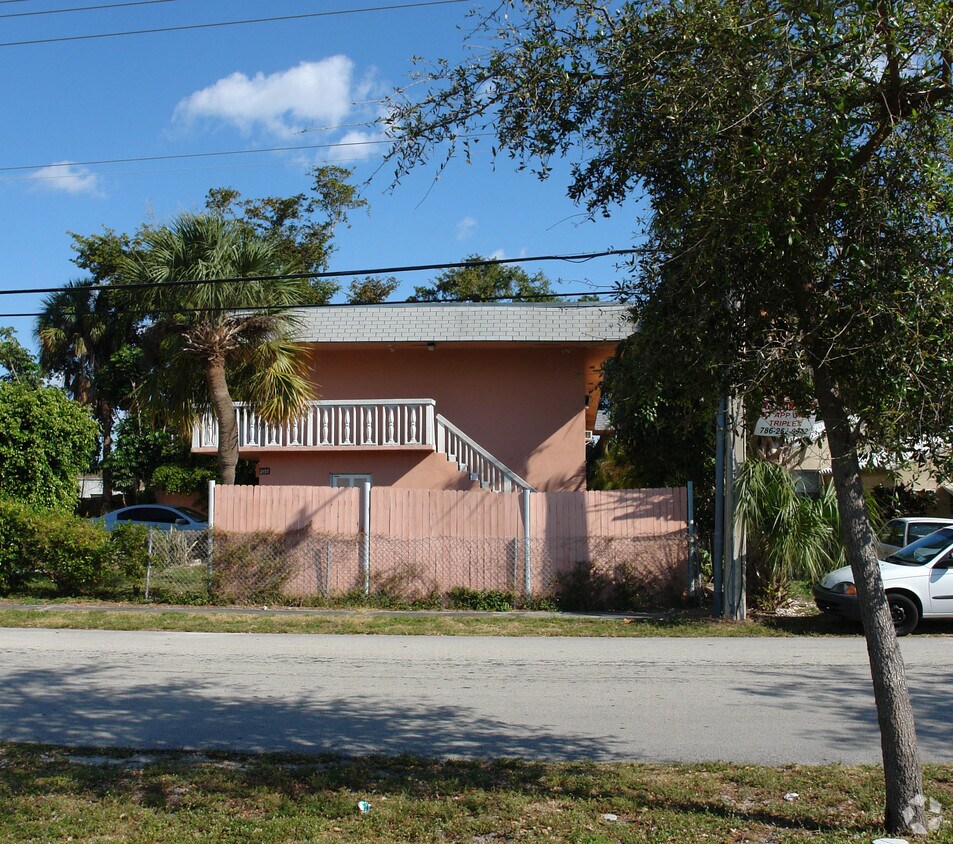 Foto del edificio - 2137 Hayes St