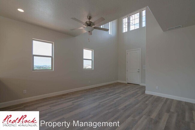 Foto del edificio - 3 br, 2 bath House - 506 N 550 W