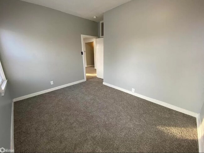 Foto del edificio - 259 S 10th St