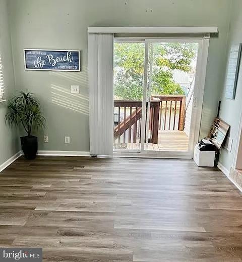 Foto del edificio - 1874 Merrimac Dr