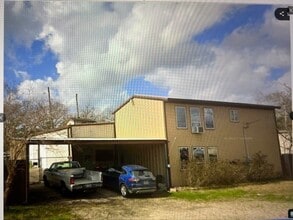 Building Photo - 14021 Susie Ln
