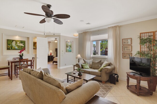 Foto del edificio - 907 Live Oak Rd