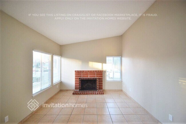 Foto del edificio - 1972 Las Coches Way