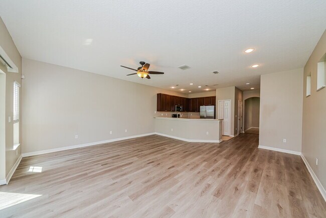Foto del edificio - 11527 84th St Cir E