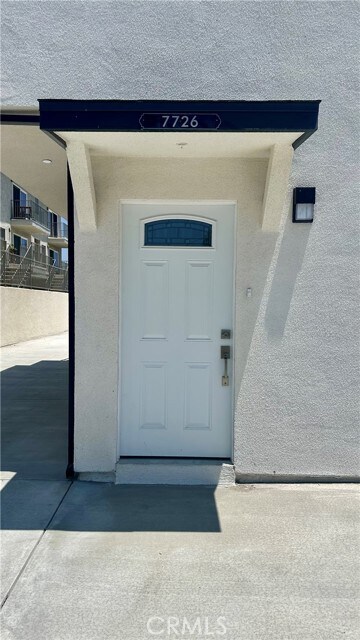 Foto del edificio - 7726 Laurel Canyon Blvd