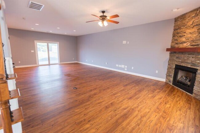 Foto del edificio - 3 bedroom in Lynchburg VA 24502