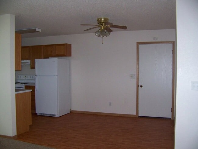 Building Photo - 314 Hidden Acres Dr NW