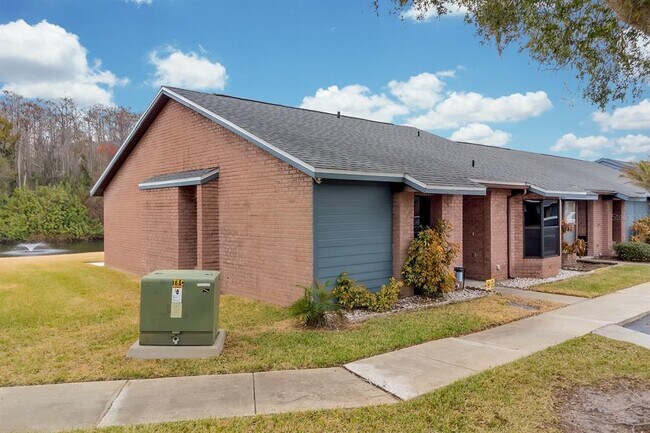 Building Photo - 2432 King Oak Ct