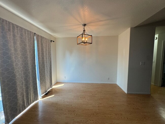 Building Photo - 435 Arvilla Ct
