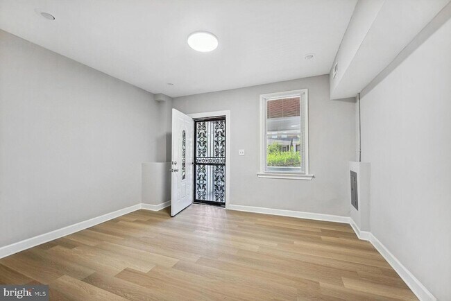 Foto del edificio - 1640 L St NE