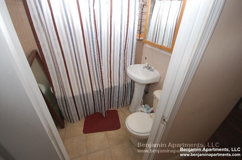 Foto del edificio - 55 Park Dr