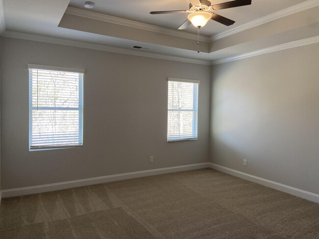 Foto del edificio - 4909 Helmsworth Dr