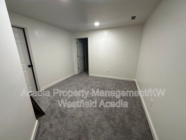 Building Photo - 2023 N 3830 W