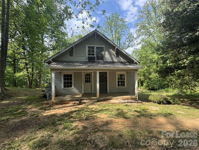 Foto del edificio - 1410 Dillard Ln