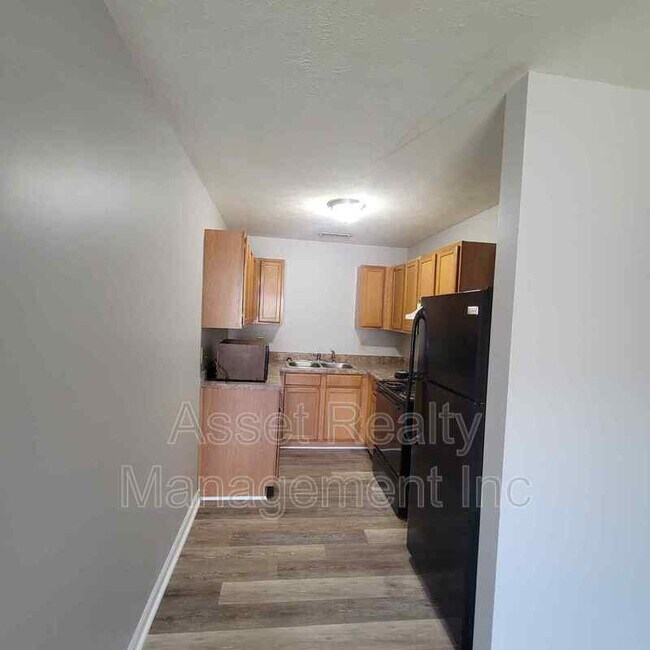 Foto del edificio - 525 Evelyn Ave