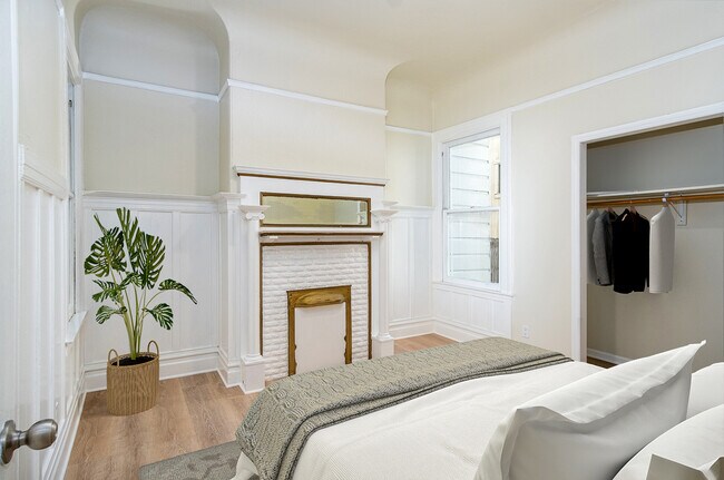 Bedroom #3 - 384 Capp St