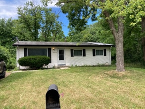 Building Photo - 10067 Winkler Dr