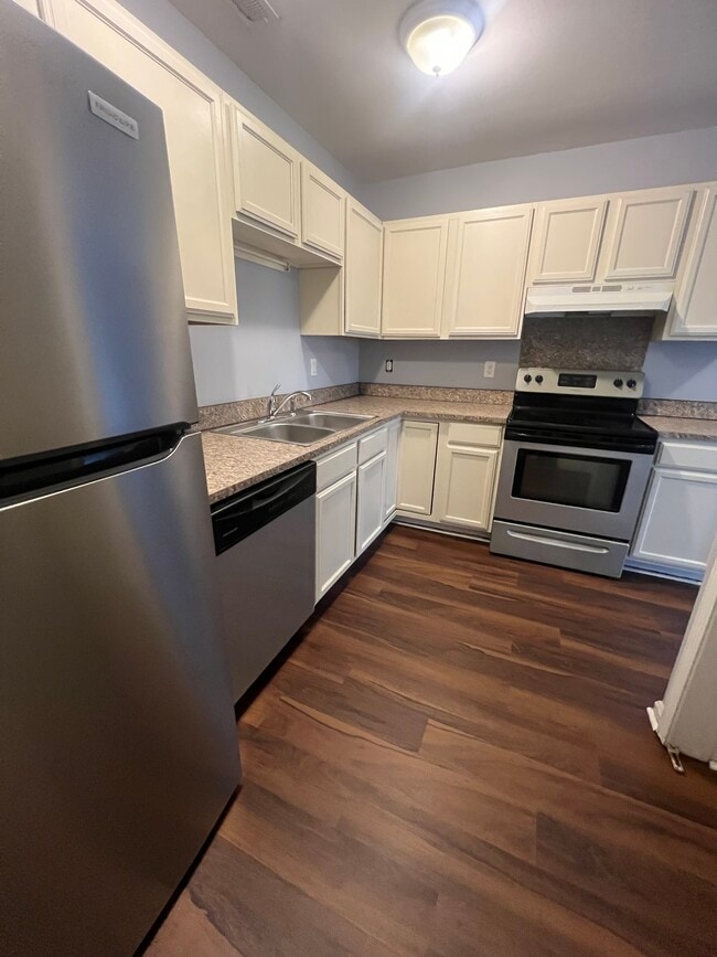 Foto del edificio - 517 W Market St