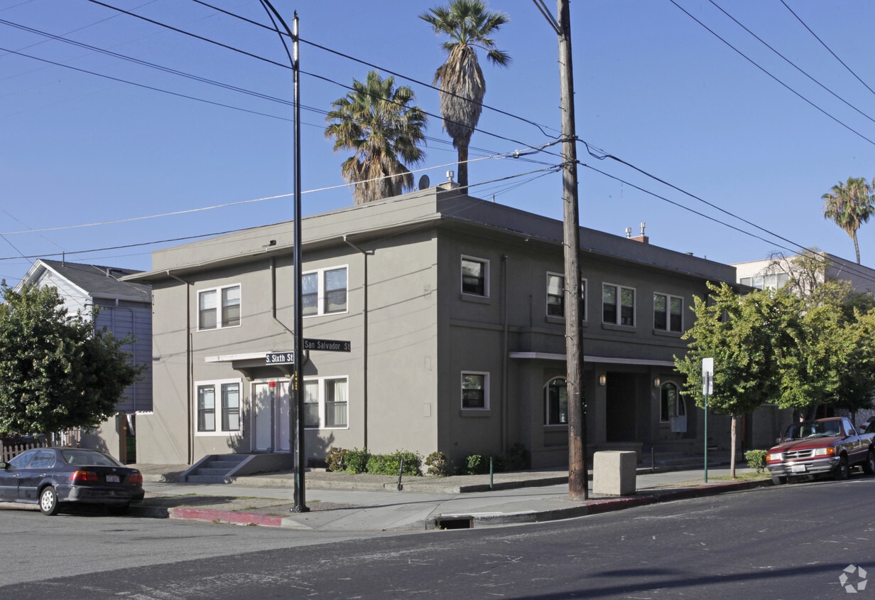 Primary Photo - 248 E San Salvador St