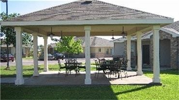 Building Photo - 1000 N Marland Blvd