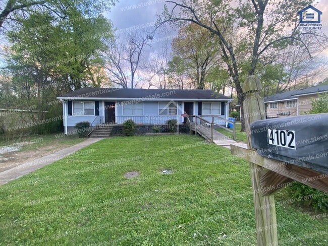 Building Photo - 4102 Sunset Ave