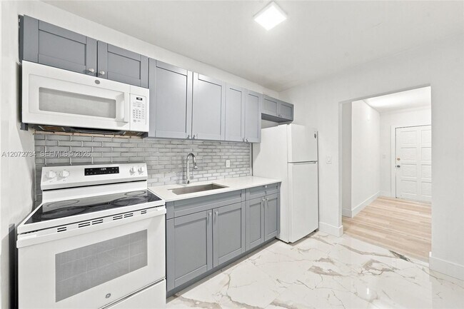 Foto del edificio - 219 NW 10th Ave