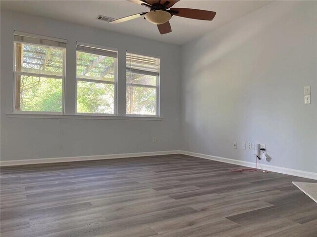 Foto del edificio - 3880 New Salem Ct