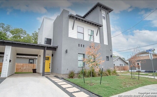 Building Photo - 918 S Olive St