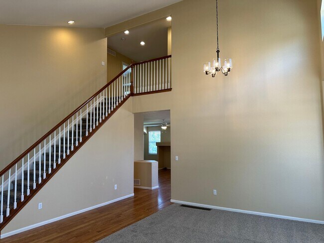 Photo - 16740 Firebrick Dr House