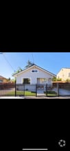 Building Photo - 9315 Hillside St