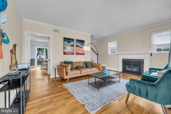 Foto del edificio - 2805 W George Mason Rd