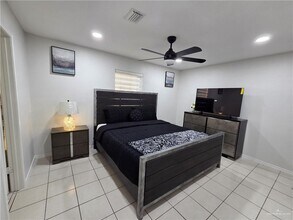 Building Photo - 15 Ashley Pl