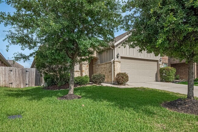Building Photo - 5327 Silver Ledge Dr