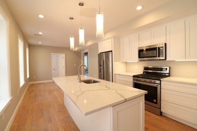 Foto del edificio - 422 Hanover St