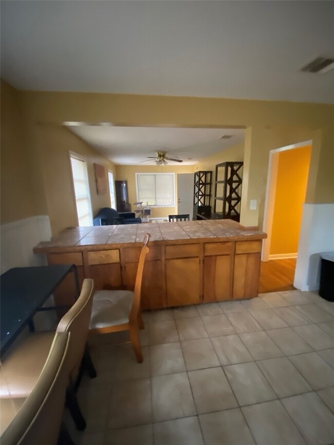 Building Photo - 2504 Pennington St