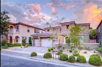 Building Photo - 3183 Palazzo Reale Ave