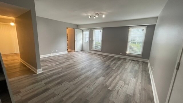 Living room - 2541 Prairieview Ln S