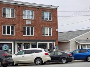Building Photo - 96 N Main St