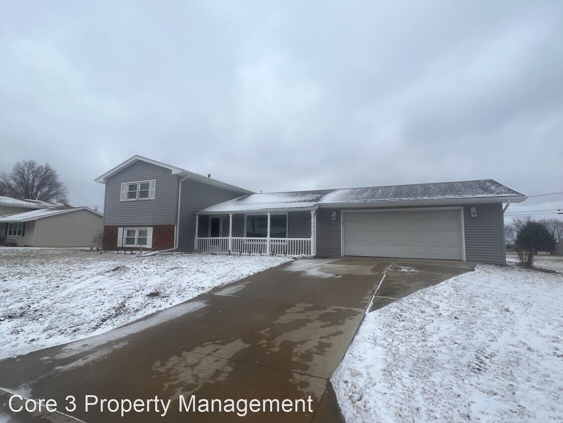 Foto principal - 3 br, 2 bath House - 50 Birch Lane