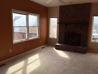 Building Photo - 45 Country Side Ct