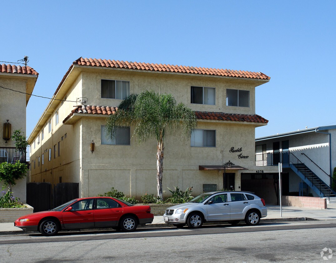 Foto del edificio - 4378 W 138th St