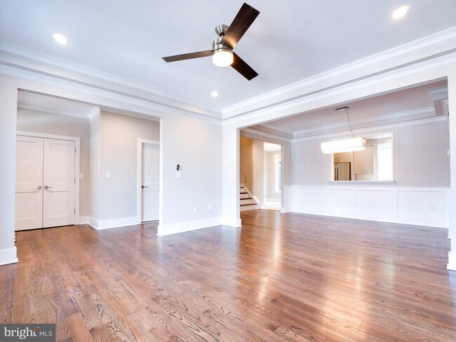 Building Photo - 1551 Rivertown Pl