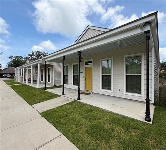 Foto del edificio - 120 Christian Ln
