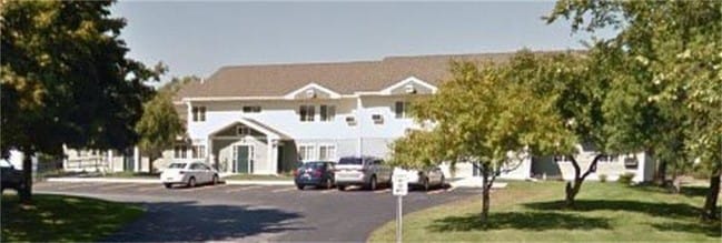 Building Photo - 1000 Hunters Run