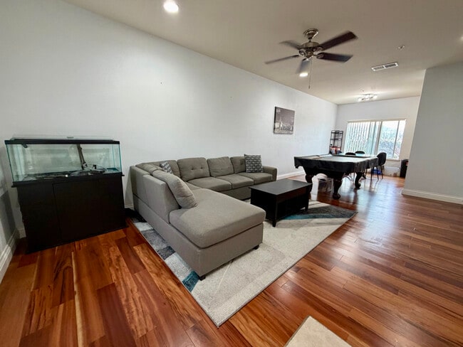 Photo - 16489 Liberty St Townhome