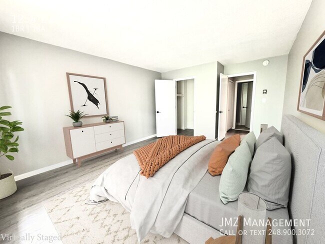 Building Photo - Newly renovated unit, prime location in Wa...